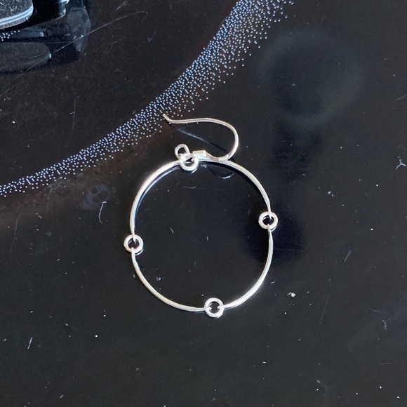 Sterling silver earrings. - Picture 6 of 6